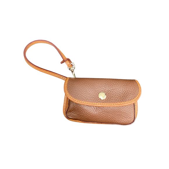 NWOT Dooney & Bourke Wristlet Women’s 1Size Pebbled Leather SignatureRedInterior - Picture 3 of 9